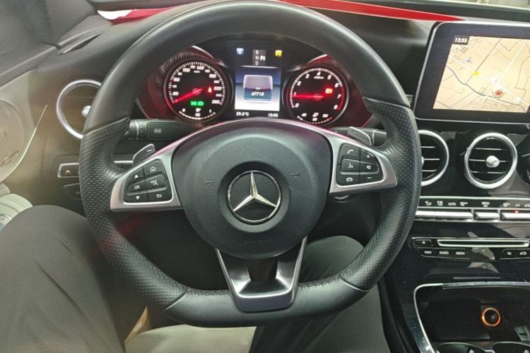 Used Mercedes-Benz C-Class 2017 Facelift C 300 Sport Edition Steering Wheel