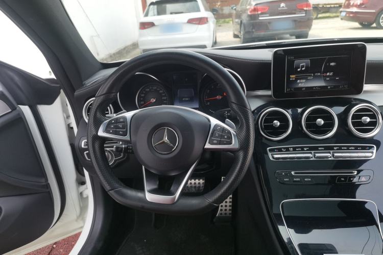 Used Mercedes-Benz C-Class 2017 C 200 4MATIC Coupe Steering Wheel