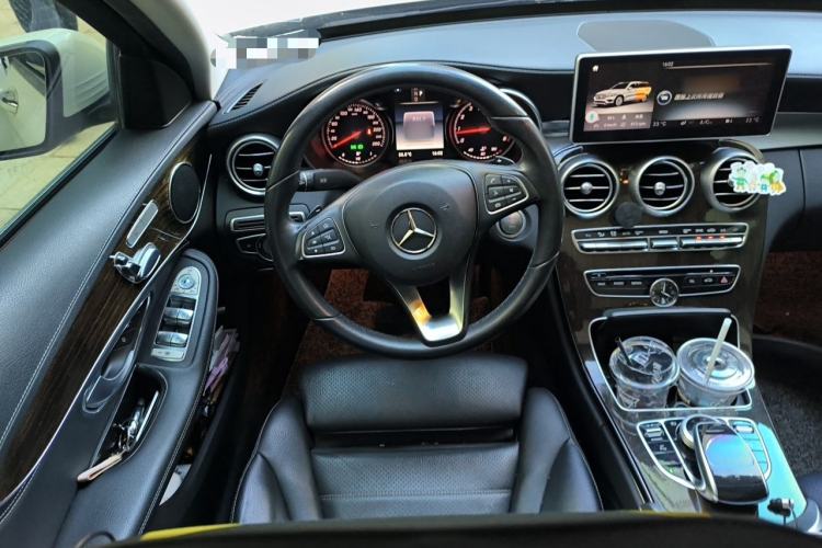 Used Mercedes-Benz C-Class 2017 Facelift C 200 L Steering Wheel