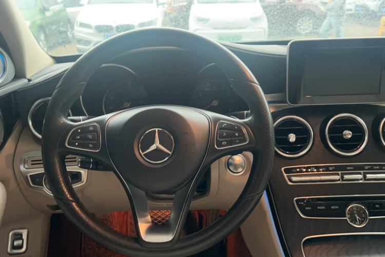 Used Mercedes-Benz C-Class 2017 C 200 L Sport Edition Steering Wheel