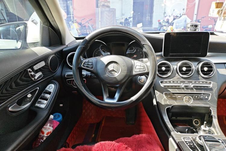 Used Mercedes-Benz C-Class 2017 Facelift C 200 L Sport Edition Steering Wheel