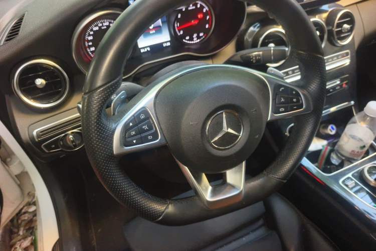 Used Mercedes-Benz C-Class 2017 Restyled C 200 Sport Edition Steering Wheel