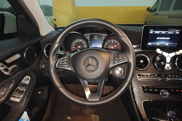 Used Mercedes-Benz C-Class 2017 C 200 L Sport Edition Steering Wheel