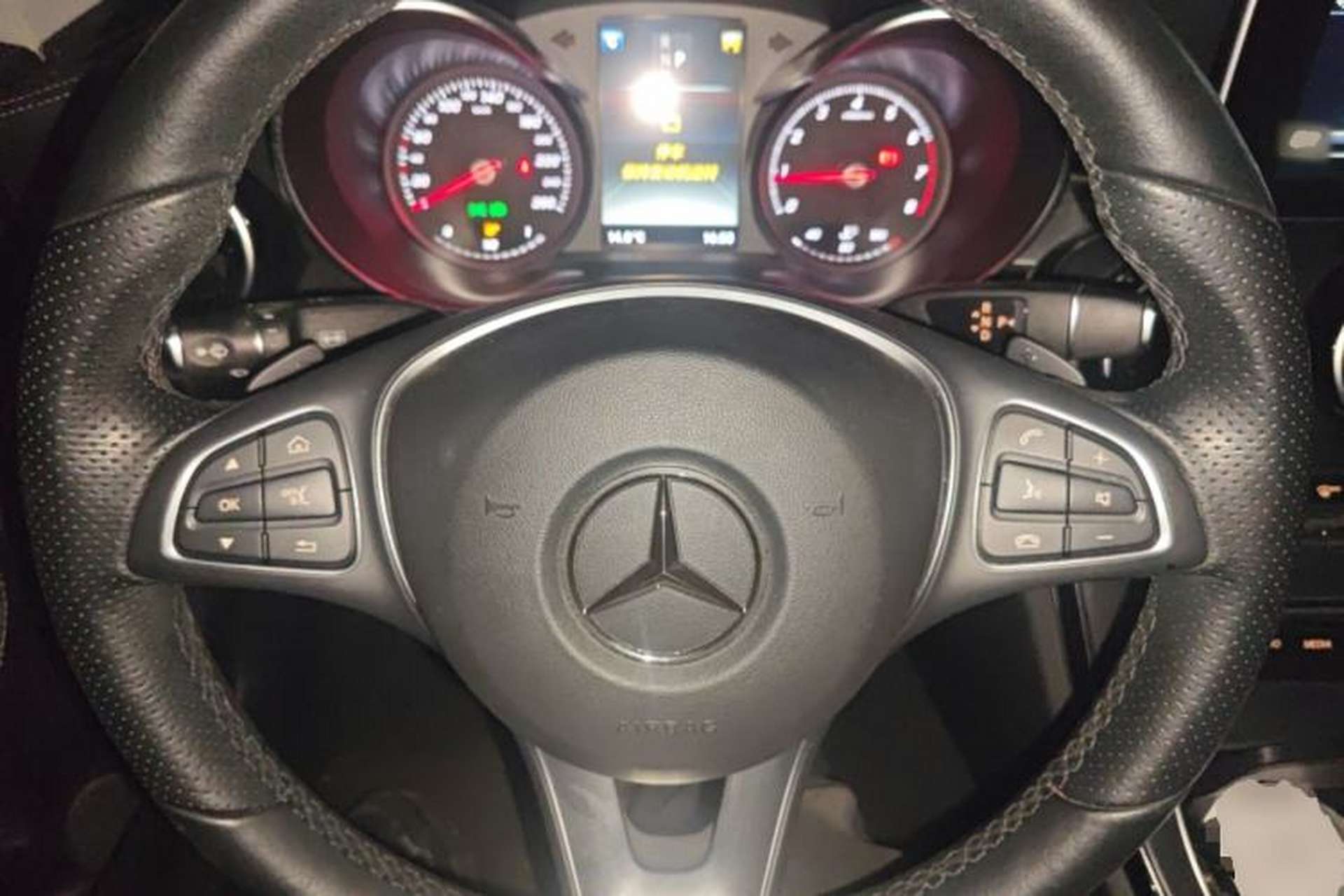 Used Mercedes-Benz C-Class 2017 Restyled C 180 L Fashion Edition Sport Version Steering Wheel