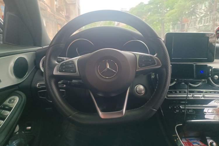 Used Mercedes-Benz C-Class 2017 Restyled C 200 Sport Edition Steering Wheel