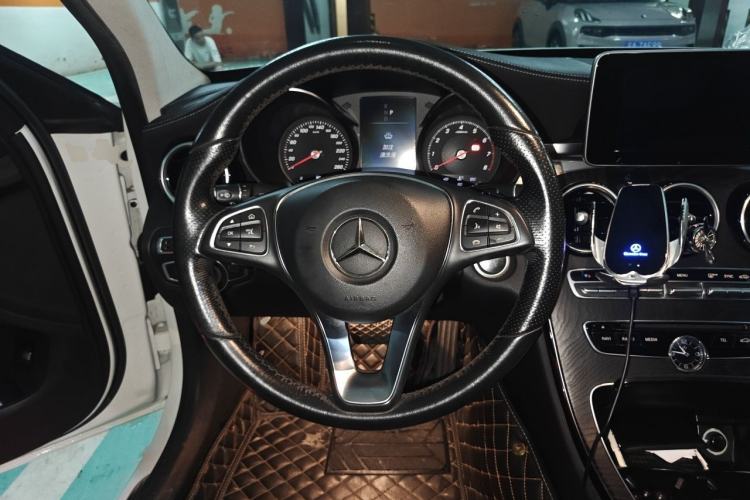 Used Mercedes-Benz C-Class 2017 Revised C 180 L Dynamic Sports Edition Steering Wheel