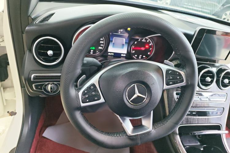 Used Mercedes-Benz C-Class 2017 Restyled C 200 Sport Edition Steering Wheel