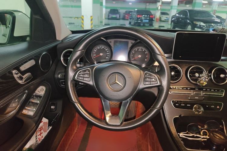 Used Mercedes-Benz C-Class 2017 C 200 L Sport Edition Steering Wheel