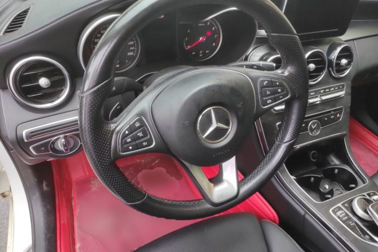 Used Mercedes-Benz C-Class 2017 C 200 L Sport Edition Steering Wheel