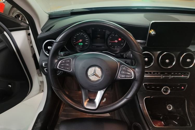 Used Mercedes-Benz C-Class 2017 Restyled C 180 L Fashion Edition Sport Version Steering Wheel