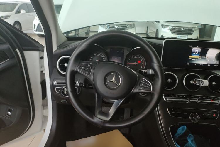 Used Mercedes-Benz C-Class 2017 C 180 L Sport Edition Steering Wheel