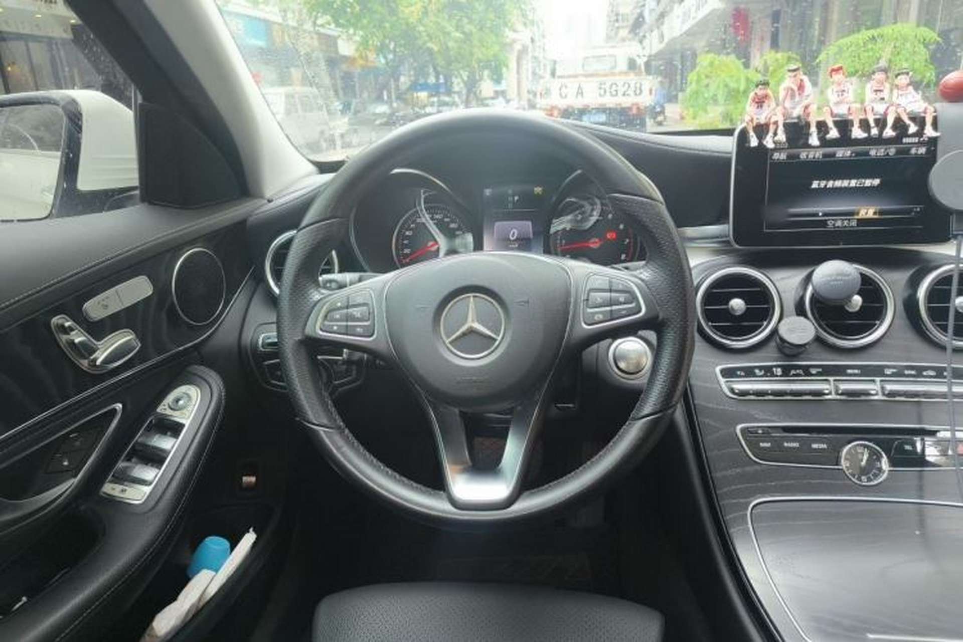 Used Mercedes-Benz C-Class 2017 Facelift C 200 L Sport Edition Steering Wheel