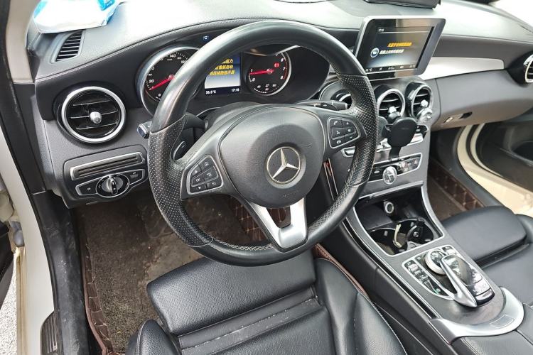 Used Mercedes-Benz C-Class 2017 C 180 L Sport Edition Steering Wheel