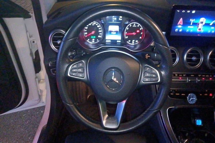 Used Mercedes-Benz C-Class 2017 C 200 station wagon Steering Wheel