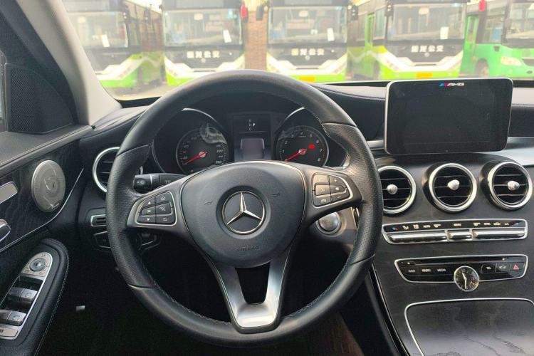 Used Mercedes-Benz C-Class 2017 Facelift C 200 L Sport Edition Steering Wheel