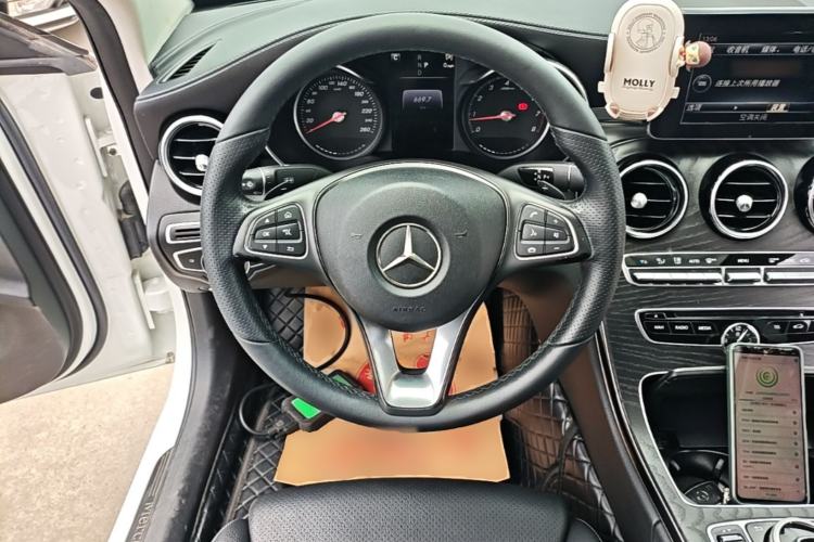Used Mercedes-Benz C-Class 2017 Revised C 180 L Dynamic Sports Edition Steering Wheel
