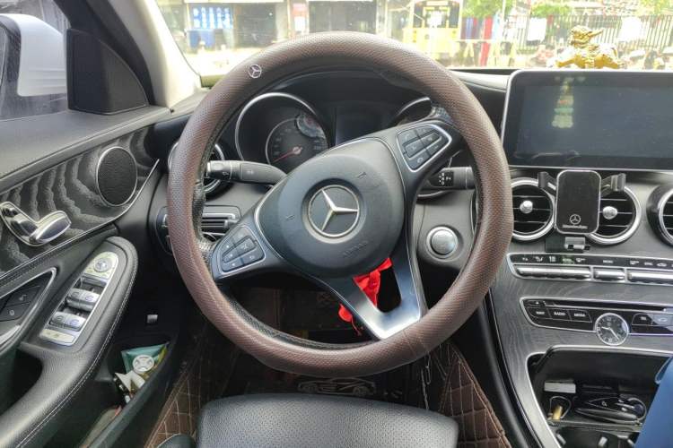 Used Mercedes-Benz C-Class 2017 C 180 L Sport Edition Steering Wheel