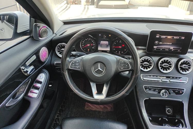 Used Mercedes-Benz C-Class 2017 Facelift C 200 L Sport Edition Steering Wheel