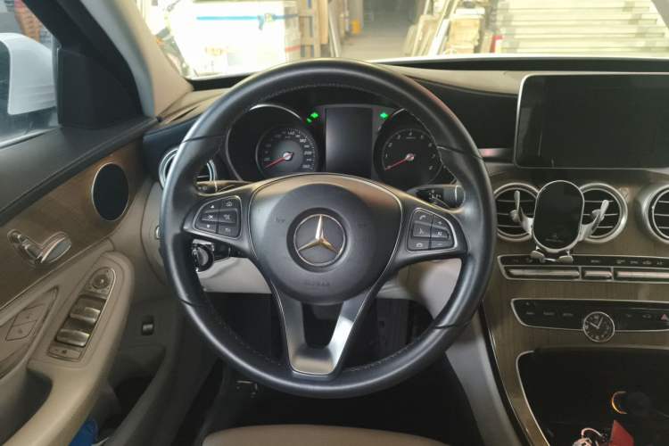 Used Mercedes-Benz C-Class 2017 C 180 L Steering Wheel