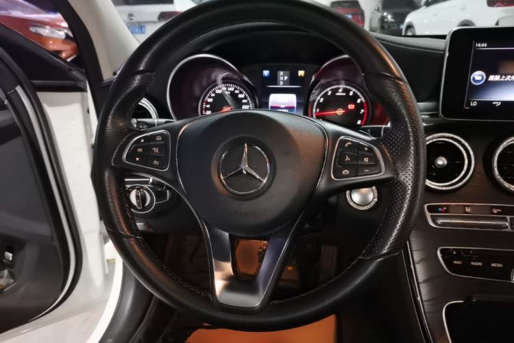 Used Mercedes-Benz C-Class 2017 Restyled C 180 L Fashion Edition Sport Version Steering Wheel