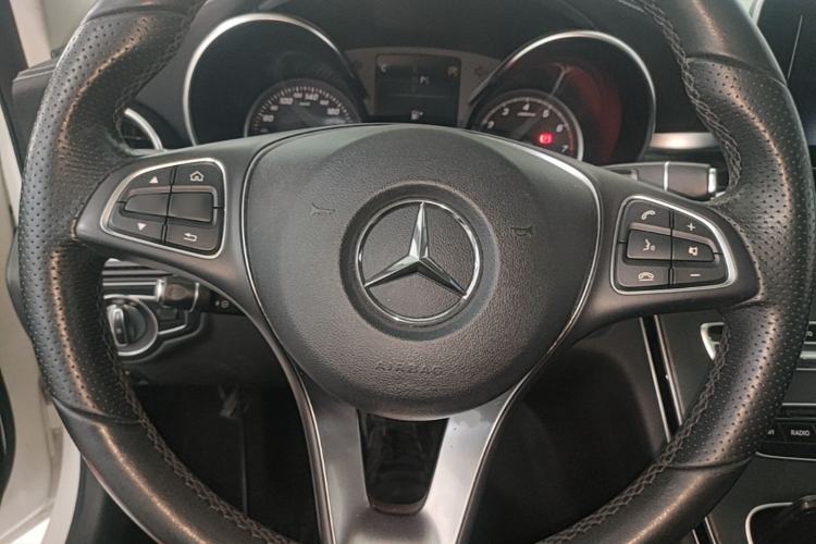 Used Mercedes-Benz C-Class 2017 Facelift C 200 L 4MATIC Sport Edition Steering Wheel