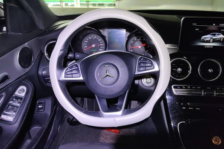 Used Mercedes-Benz C-Class 2017 C 200 Sport Edition Steering Wheel