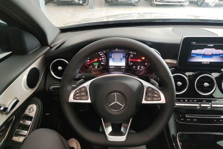 Used Mercedes-Benz C-Class 2017 Restyled C 200 Sport Edition Steering Wheel