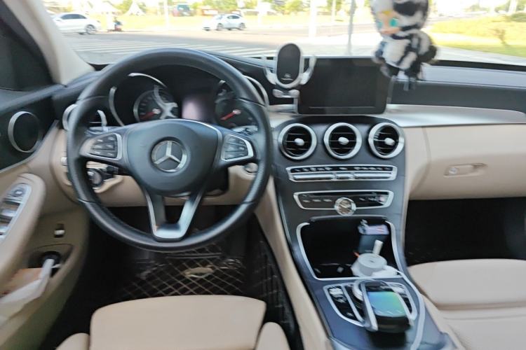 Used Mercedes-Benz C-Class 2017 C 200 L Sport Edition Steering Wheel