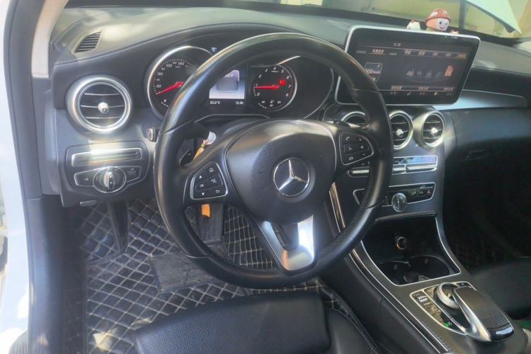 Used Mercedes-Benz C-Class 2017 Restyled C 180 L Fashion Edition Sport Version Steering Wheel