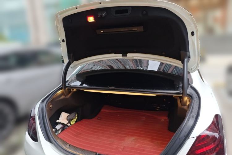 Used Mercedes-Benz C-Class 2017 C 200 Sport Edition Trunk