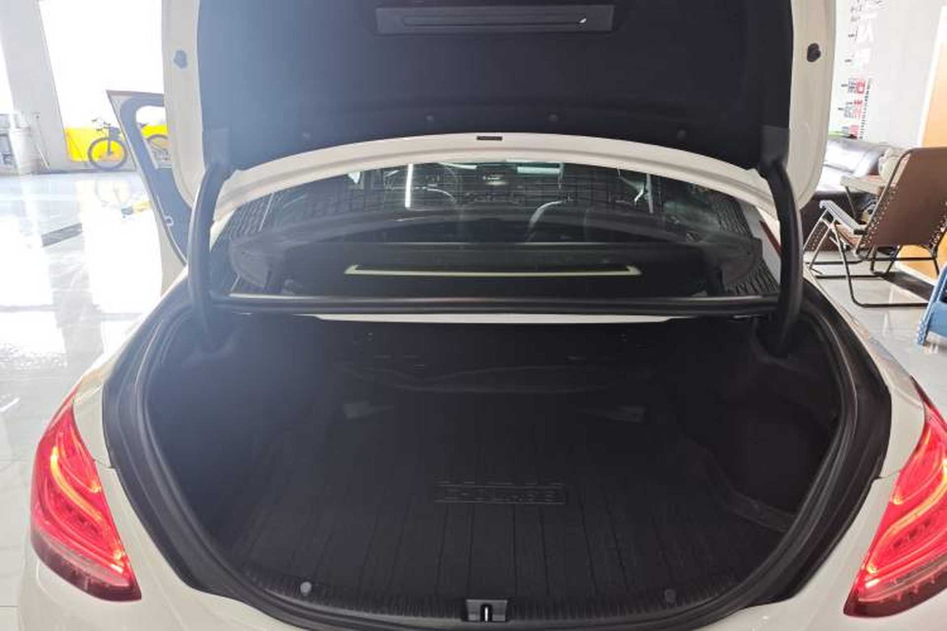 Used Mercedes-Benz C-Class 2017 Revised C 180 L Dynamic Sports Edition Trunk