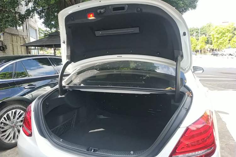 Used Mercedes-Benz C-Class 2017 C 180 L Trunk