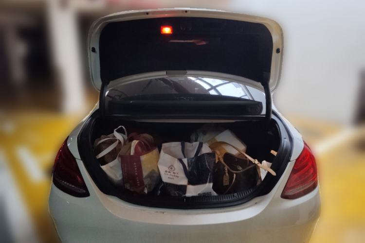 Used Mercedes-Benz C-Class 2017 Facelift C 200 L Sport Edition Trunk