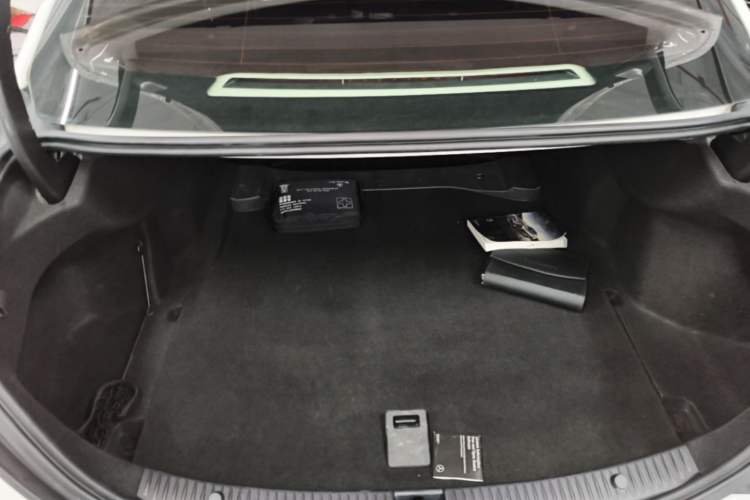 Used Mercedes-Benz C-Class 2017 Revised C 180 L Dynamic Sports Edition Trunk