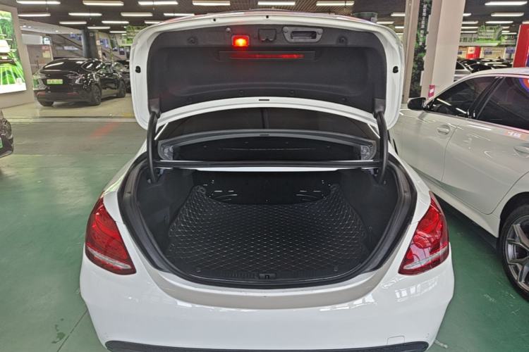 Used Mercedes-Benz C-Class 2017 Facelift C 300 Sport Edition Trunk