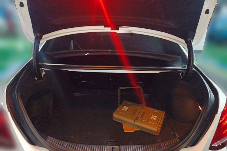 Used Mercedes-Benz C-Class 2017 Restyled C 180 L Fashion Edition Sport Version Trunk