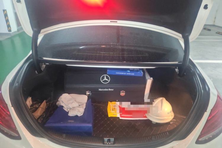 Used Mercedes-Benz C-Class 2017 C 200 L Trunk