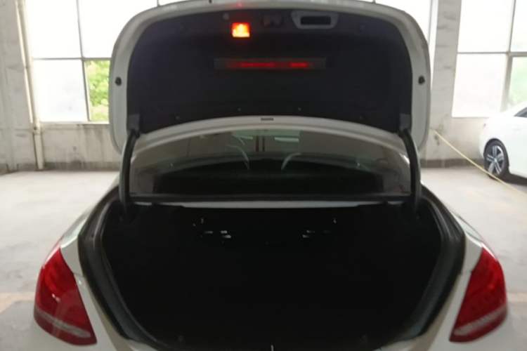 Used Mercedes-Benz C-Class 2017 C 200 L Sport Edition Trunk