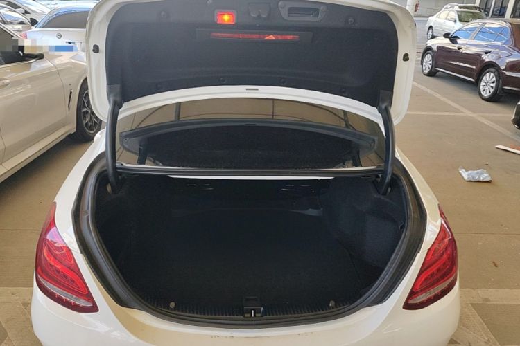 Used Mercedes-Benz C-Class 2017 Restyled C 200 Sport Edition Trunk