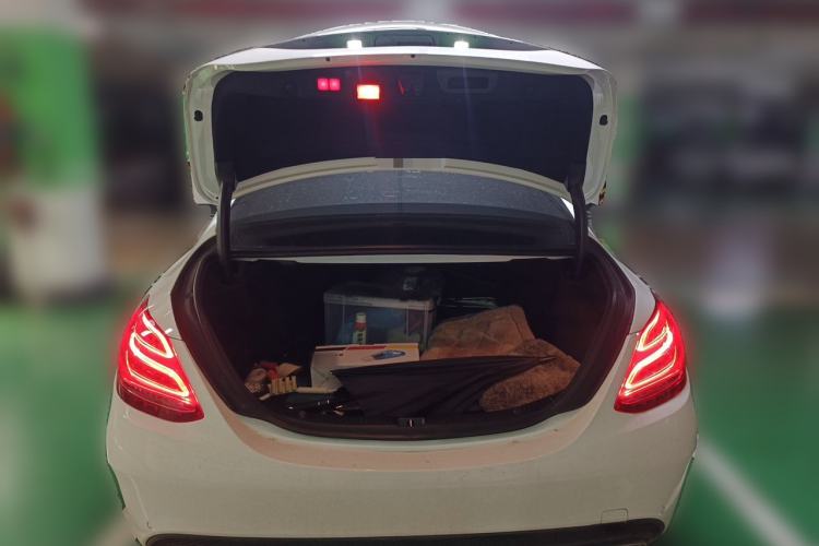 Used Mercedes-Benz C-Class 2017 C 200 Sport Edition Trunk