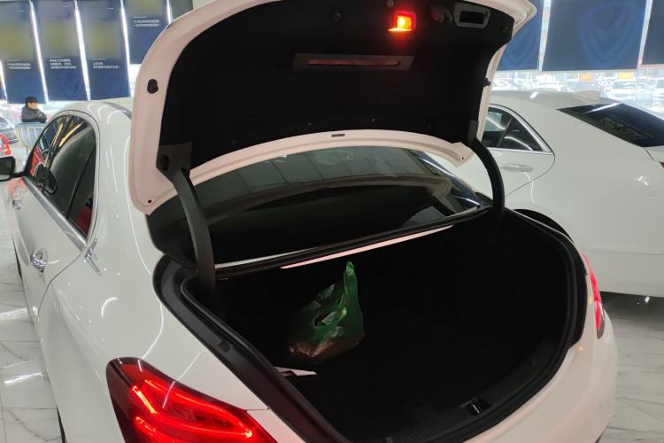 Used Mercedes-Benz C-Class 2017 Restyled C 180 L Fashion Edition Sport Version Trunk