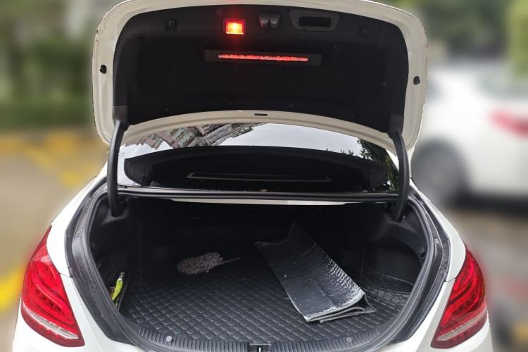 Used Mercedes-Benz C-Class 2017 Restyled C 200 Sport Edition Trunk