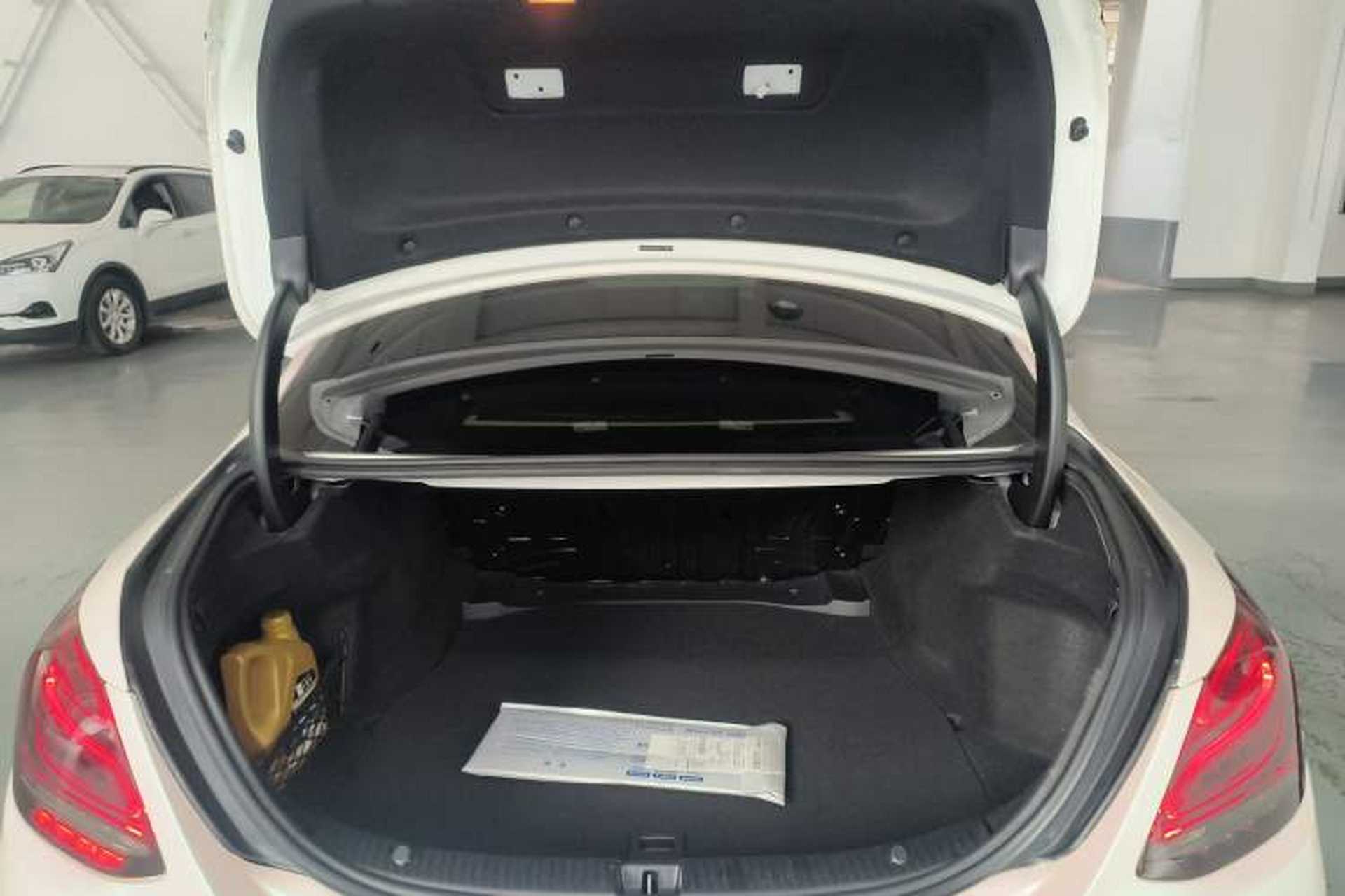 Used Mercedes-Benz C-Class 2017 Facelift C 200 L Sport Edition Trunk