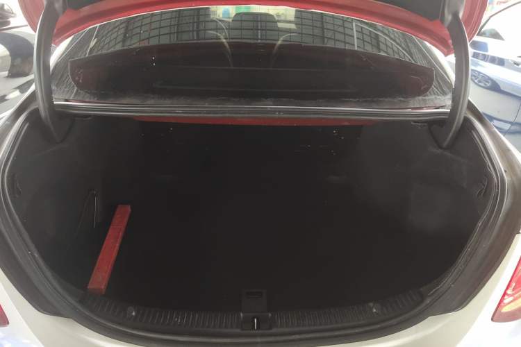 Used Mercedes-Benz C-Class 2017 C 180 L Sport Edition Trunk