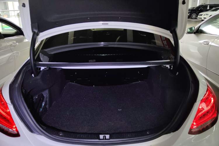 Used Mercedes-Benz C-Class 2017 C 200 Sport Edition Trunk