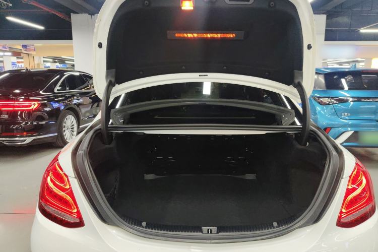 Used Mercedes-Benz C-Class 2017 C 180 L Sport Edition Trunk