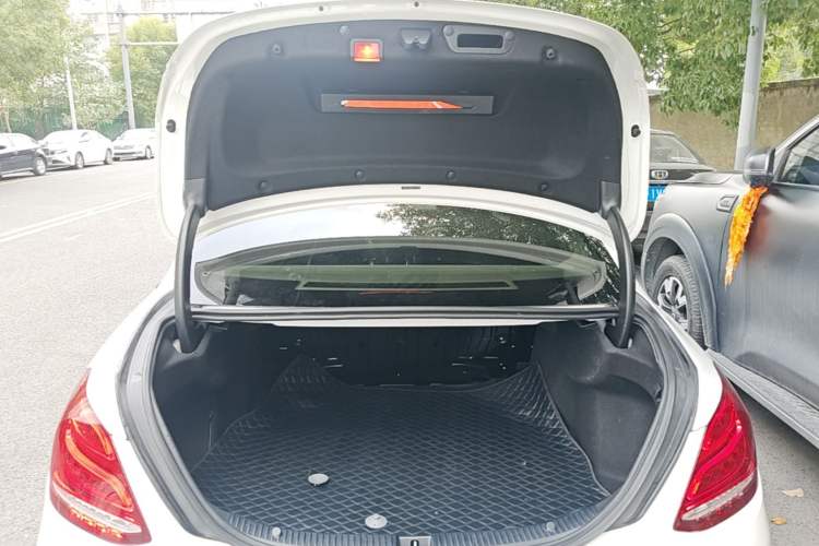 Used Mercedes-Benz C-Class 2017 C 200 L Sport Edition Trunk