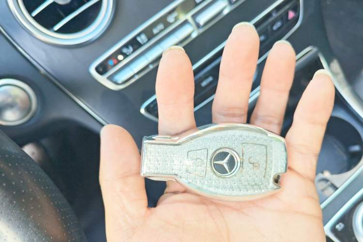 Used Mercedes-Benz C-Class 2017 C 180 Estate Vehicle Key