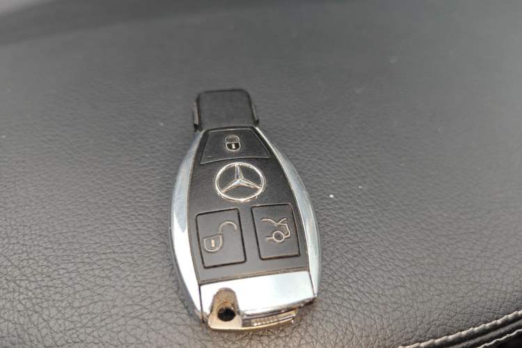 Used Mercedes-Benz C-Class 2017 Facelift C 200 Coupe Vehicle Key