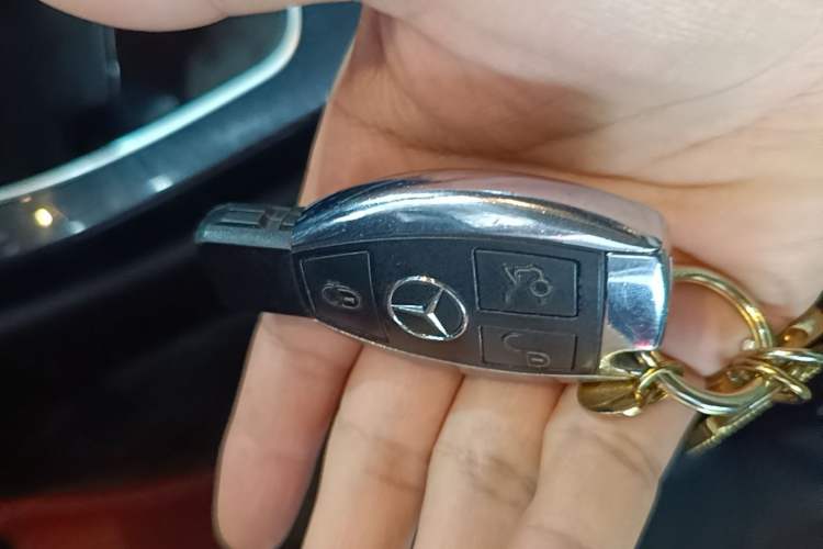 Used Mercedes-Benz C-Class 2017 C 200 Sport Edition 4MATIC Vehicle Key